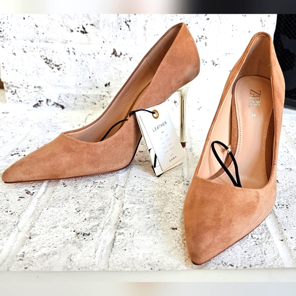 ZARA  BEIGE PUMPS Size 6